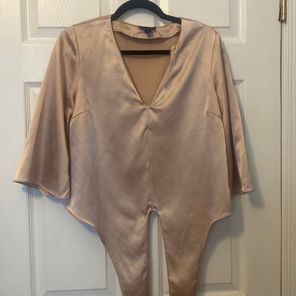 Satin shirt with tie (blush color)